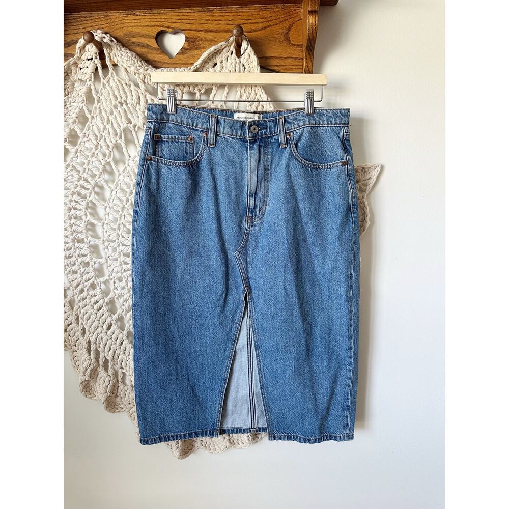 Abercrombie & Fitch High Rise Denim Front Slit Midi Skirt Size 12/31
